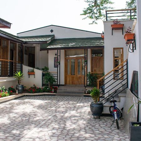 Choice Guest House 2 Адис Абеба Екстериор снимка