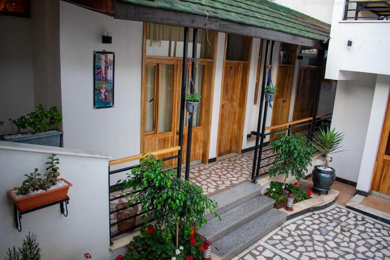 Choice Guest House 2 Адис Абеба Екстериор снимка