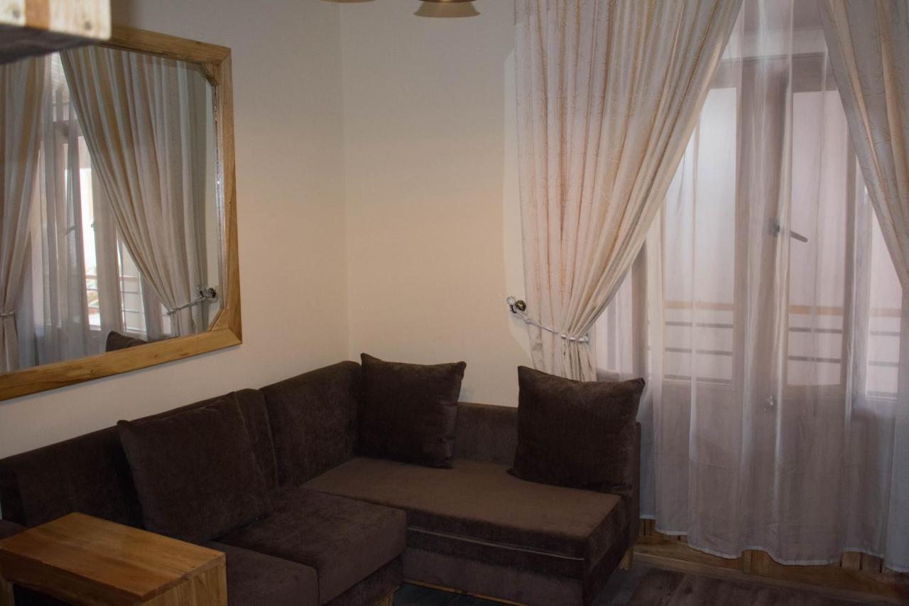 Choice Guest House 2 Адис Абеба Екстериор снимка